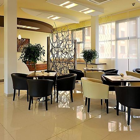 براتسيلافا Melrose Apartments المظهر الخارجي الصورة