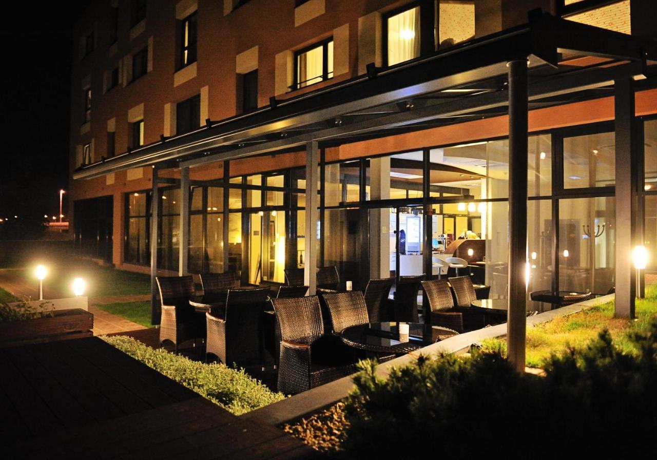 براتسيلافا Melrose Apartments المظهر الخارجي الصورة